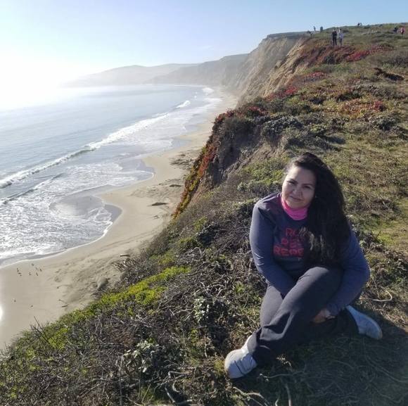 Meet your Posher, Leonor - Picture 1 of 1